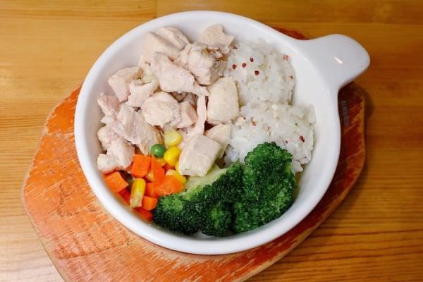 森林小徑精誠店對寵物超友善
